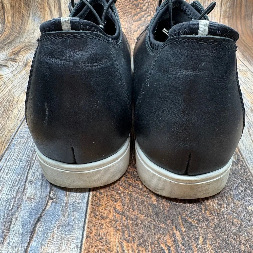 Calto Mens Black Leather Elevator Sneakers Height Increasing Shoes Heel Lift 7.5